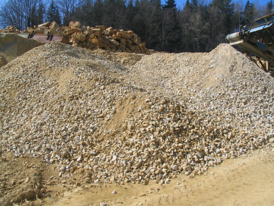wydobycie piaskowca - kruszywo w kopalni ługopole