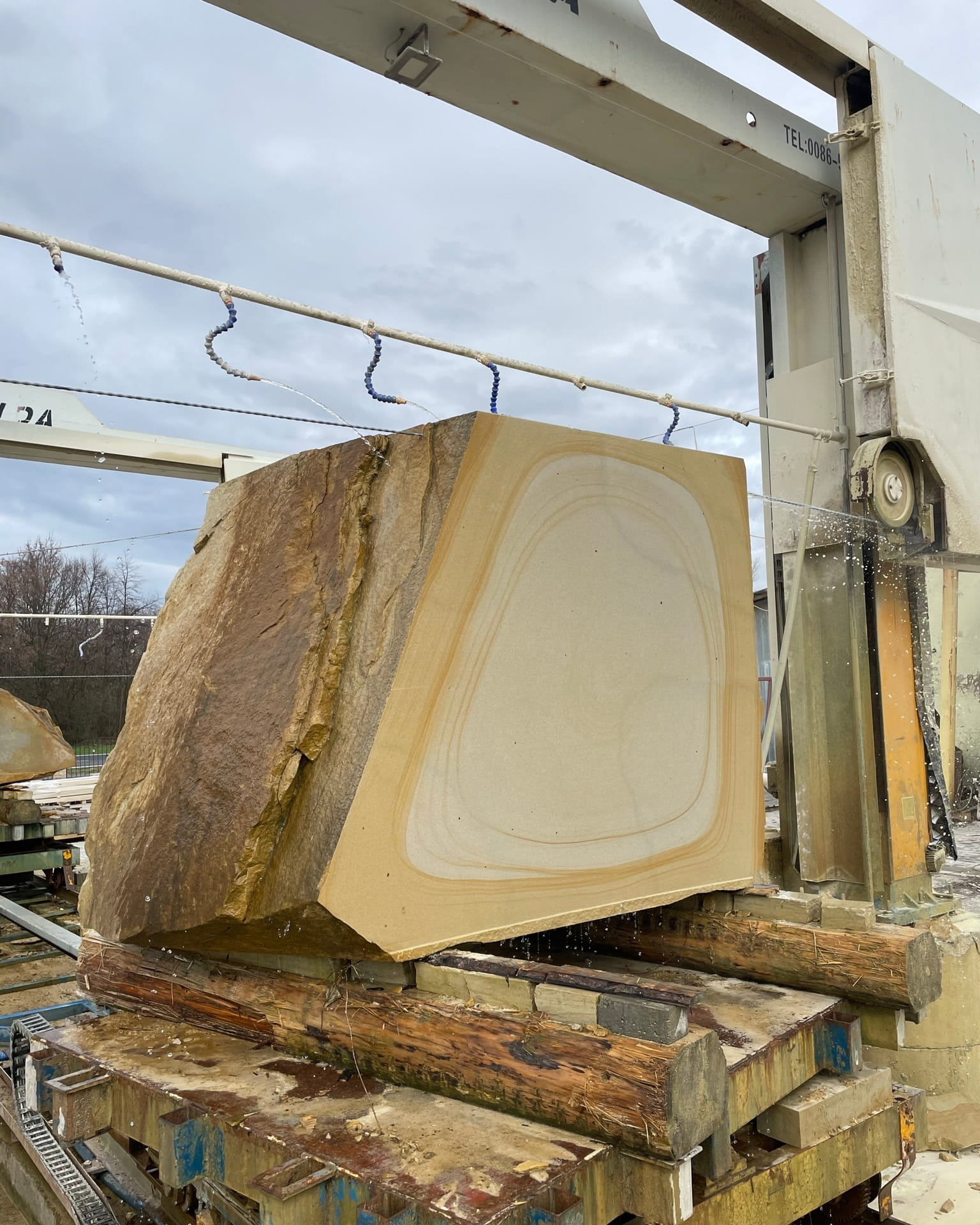 Sandstone Blocks — Properties and Applications